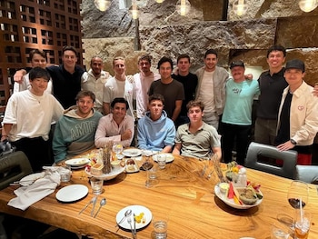 En la cena de fin