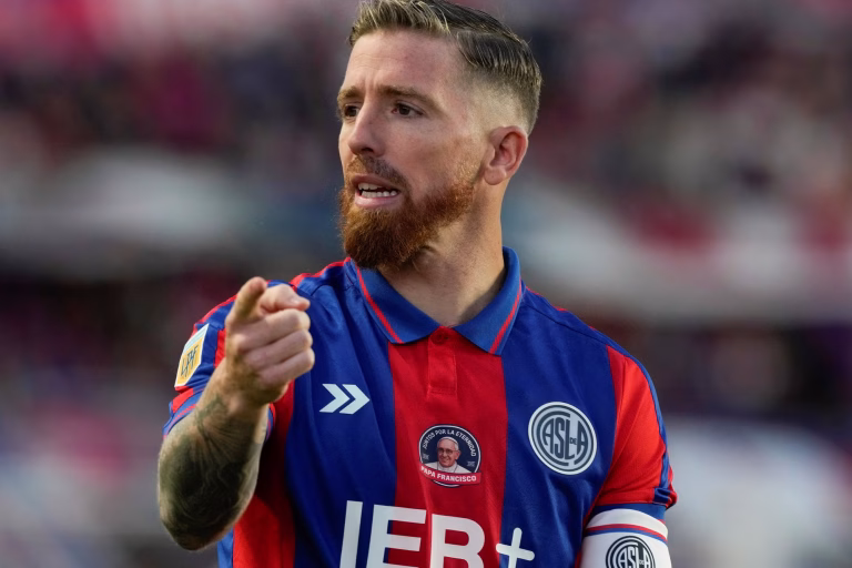 Un club hipnótico que atrapa a sus hinchas: se despide otro seguidor fiel