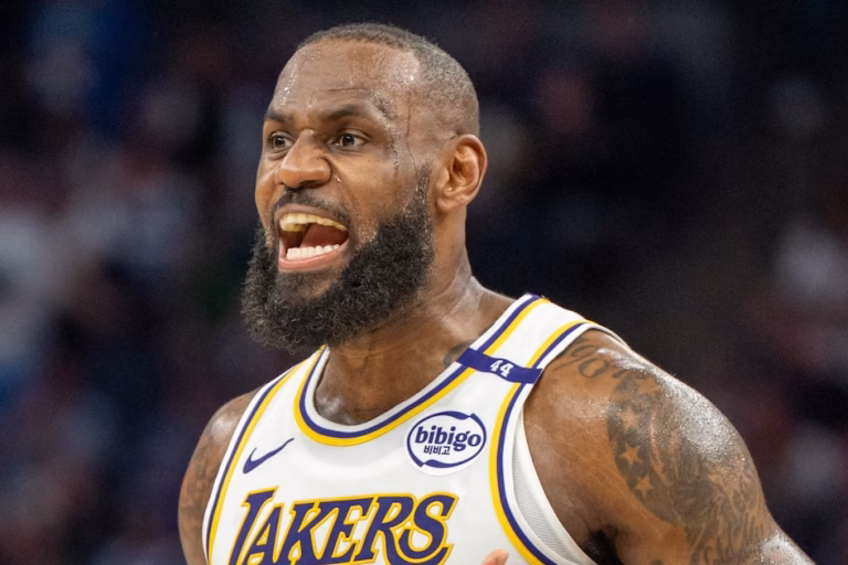 Impacto en la NBA: se concreta la venta histórica de Los Ángeles Lakers por cifra récord