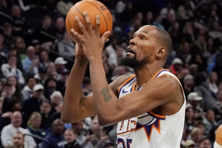 El traspaso que movió el mercado de fichajes de la NBA