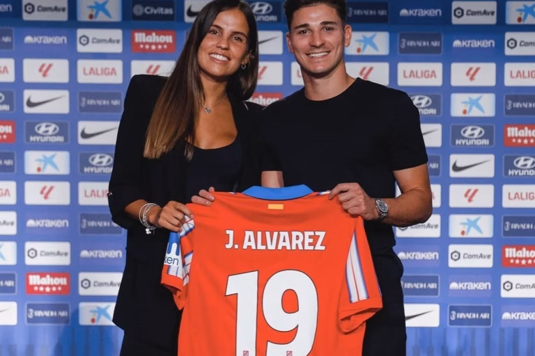 Julián Álvarez espera su primer hijo y planea celebrarlo con el Atlético de Madrid: “Ojalá haga muchos goles…”