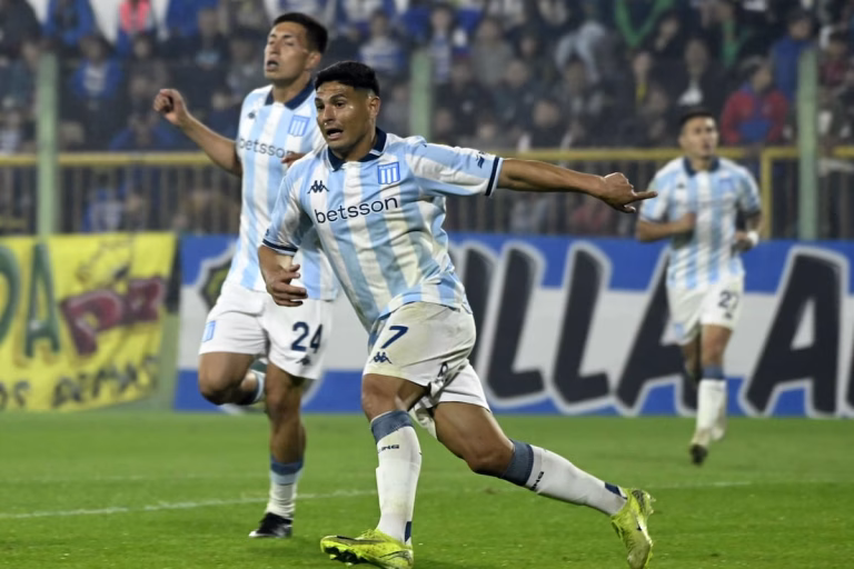 River busca reforzarse con un jugador que Racing desea mantener para la Libertadores, ofrecería € 8 millones