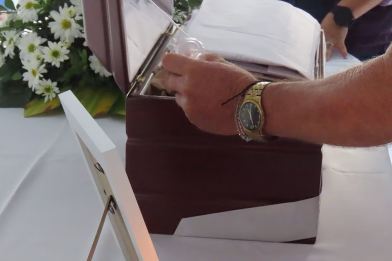 Madre de menor de 14 años reclutado por las Farc al recibir su cuerpo: “Toda la vida sufrí por él”