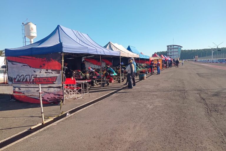 Sexta Fecha del Campeonato Entrerriano de Karting: GanadoresEnduro Extremo: La 3° fecha pasó por La KanteraSP100NG: 24 pilotos confirmados para ConcordiaTC850: Exequiel Rolon vuelve a la categoría