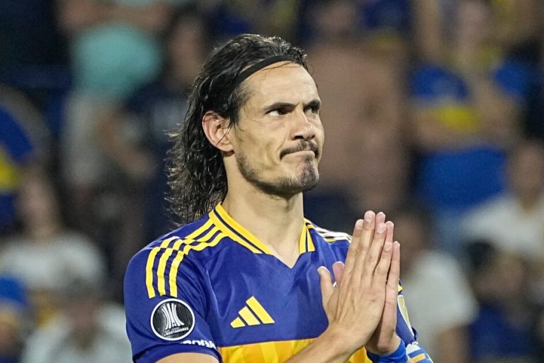 Miguel Russo sorprende en la práctica de Boca: define a Cavani y alinea titulares para el duelo contra Racing