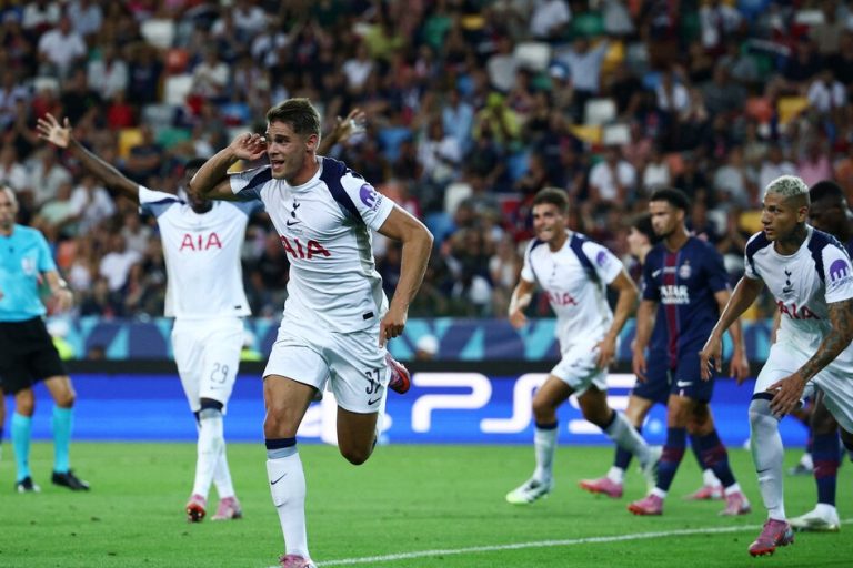 Con Cuti Romero como titular, un equipo inglés derrota a un francés por la final de la Supercopa de Europa