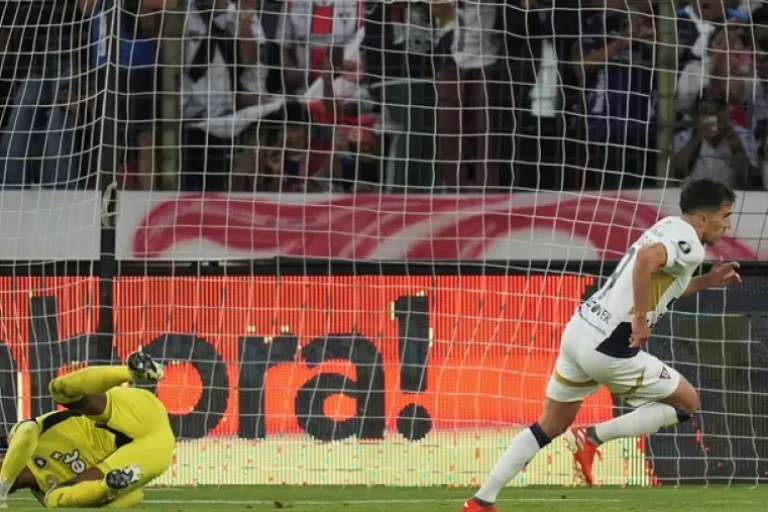 El entrerriano Lisandro Alzugaray metió un penal y Liga de Quito dejó afuera a Botafogo