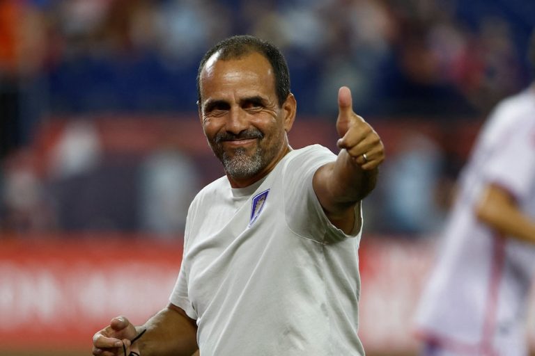 Entrevista a Oscar Pareja, el DT récord que puso de rodillas al INTER MIAMI: su mensaje para Messi y su defensa a la MLS