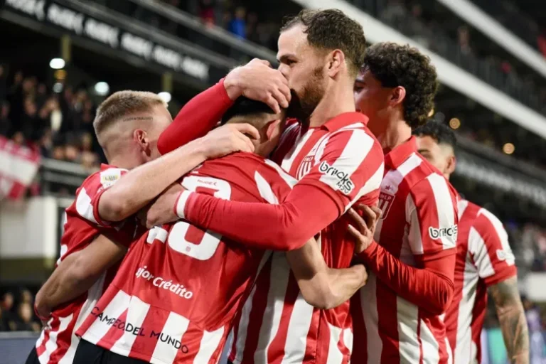 Copa Libertadores: Estudiantes buscará un buen resultado en Asunción