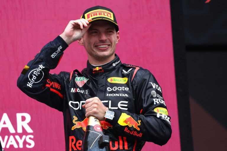 Max Verstappen no se siente en la pelea por el título de F1 a pesar de sus triunfos