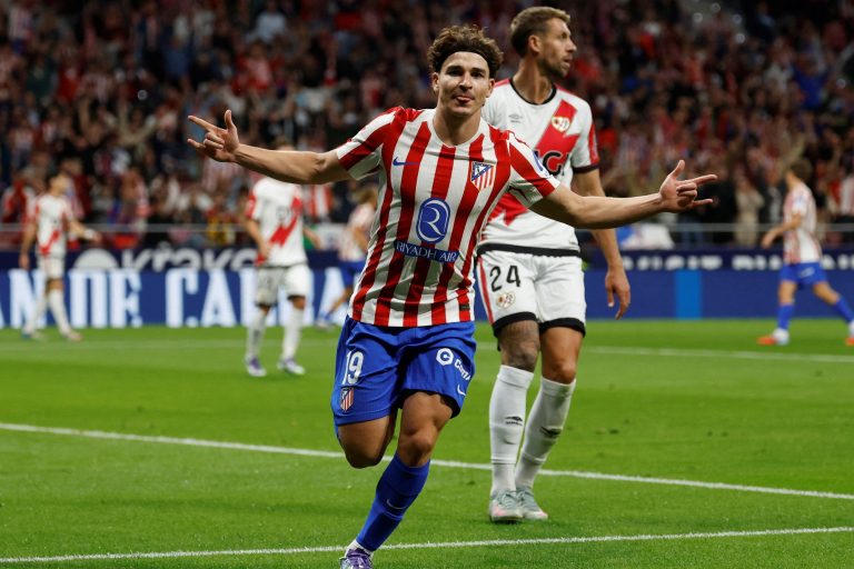 Golazo de Julián Álvarez en el Atlético Madrid