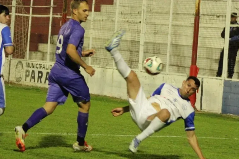 Fútbol: Paraná quedó eliminado de la Copa País tras perder por penales