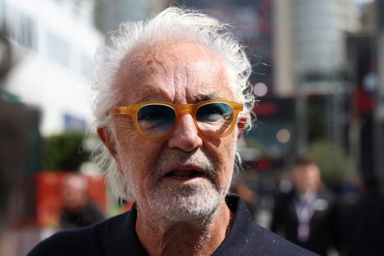 Flavio Briatore reveló contra quién compite Franco Colapinto por la segunda butaca de Alpine para 2026