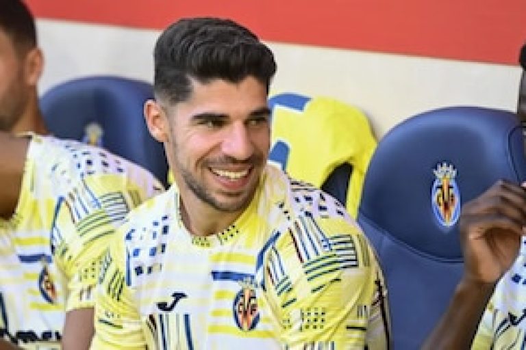 Manor Solomon, el nuevo fichaje del Villarreal, se enfoca en el fútbol y evita temas políticos en su llegada.