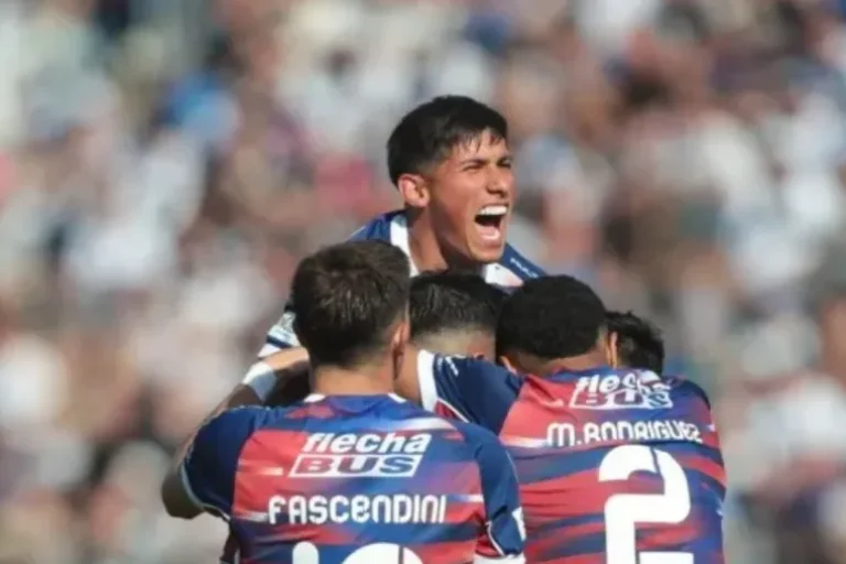 Liga Profesional: Unión, Barracas y River quieren mantener el liderazgo