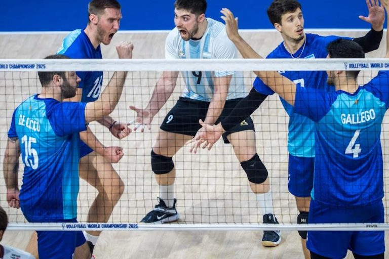 Argentina ganó su 2° partido en el Mundial de vóley pero aún no aseguró el pasaje a octavos: qué le falta, cierra con Francia el jueves