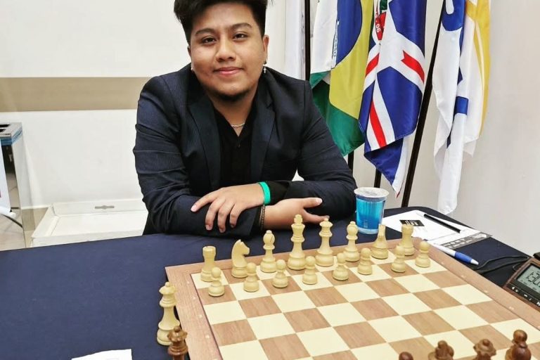 "Te enseña a levantarte siempre". El ajedrez más federal: Argentina tiene un nuevo gran maestro que llega desde Salta