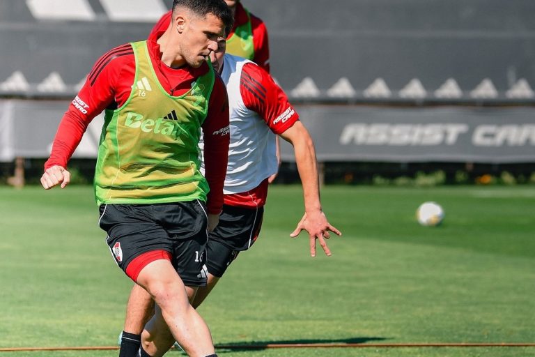 Por qué el choque entre River y Sarmiento es una prueba para Bustos