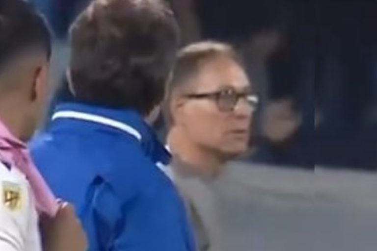 De la batalla con Ariel Holan al recuerdo de Miguel Ángel Russo: la noche de Guillermo Barros Schelotto en Liniers