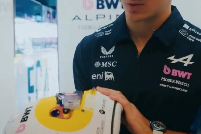 La historia que no conocías del diseño del casco de Colapinto en el GP de Austin