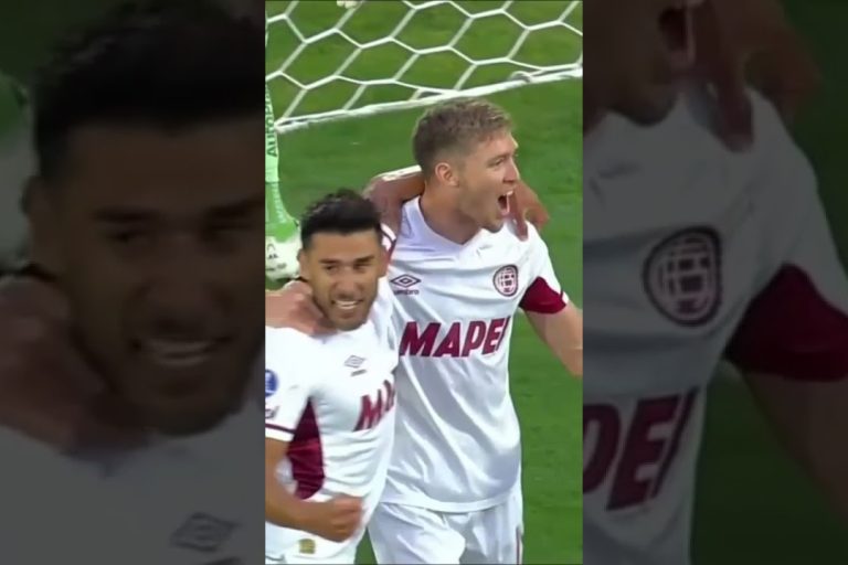 Video: ¡UN EMPATE QUE ILUSIONA! La U reaccionó sobre la hora e igualó 2-2 vs. Lanús | #Shorts