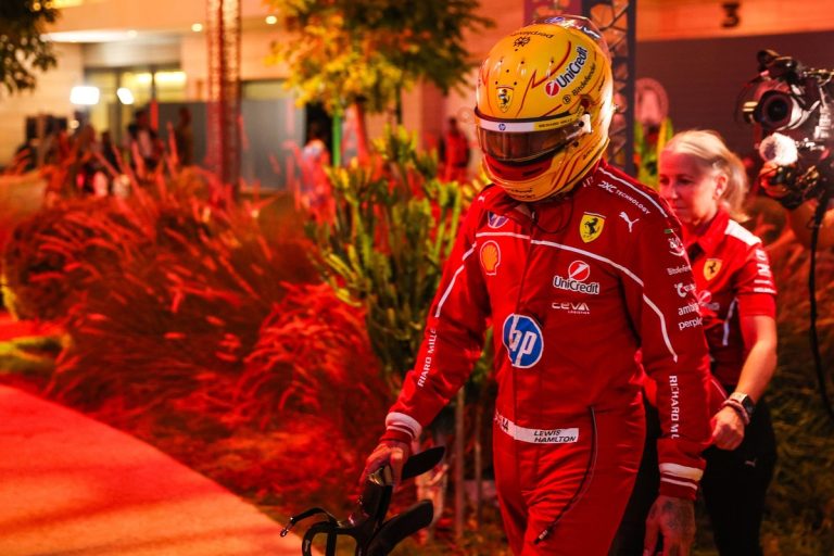 La catástrofe de Ferrari en Qatar dejó a Hamilton y Leclerc boquiabiertos