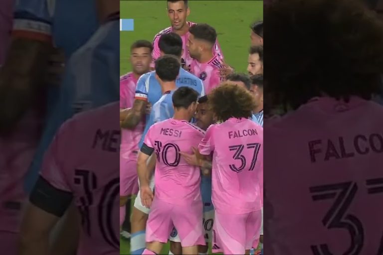 Video: ¡LA BRONCA DE MESSI CON MAXI MORALEZ! | MLS on Apple | #Shorts