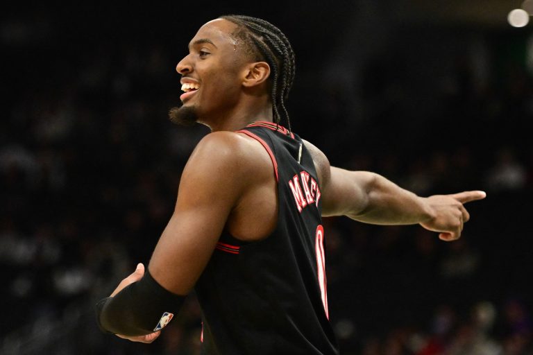 Maxey deslumbró en la NBA: llevó el partido a tiempo extra y los 76ers se quedaron con la victoria gracias a sus 54 puntos