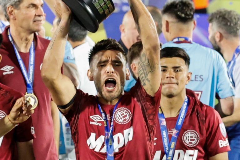 Lanús no se queda quieto y ya apunta al Clausura: Vamos por más