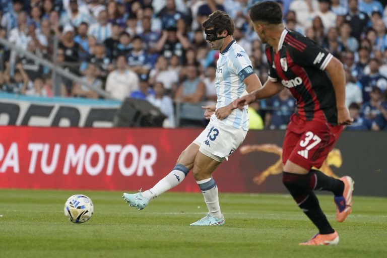 Video: los highlights del Racing-River en los octavos del Clausura