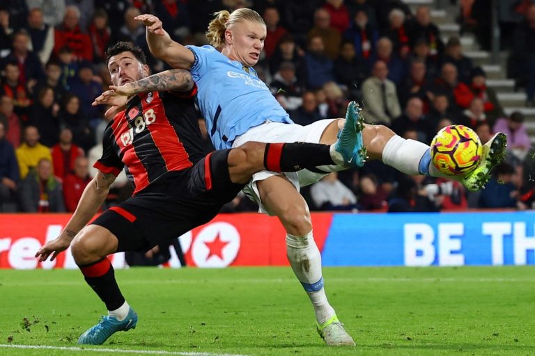 Haaland vs Senesi: el City y el Bournemouth chocan en la Premier League