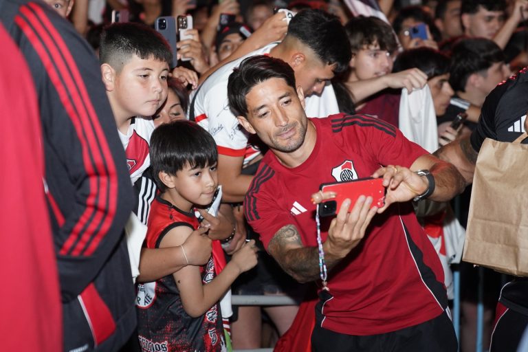 El representante de Casco: las dos semanas de pelea y no hubo charlas con Gimnasia