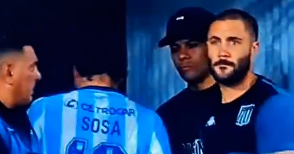 Santiago Sosa se hizo el distraído con Marcos Rojo en el túnel tras la roja en Racing-Tigre: saludó a Zuculini y desató debate